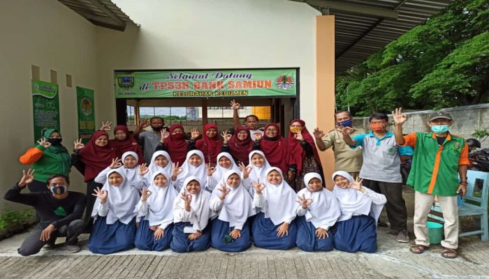 Study Banding Bank Samiun dari SDIT Al Furqon Ambal