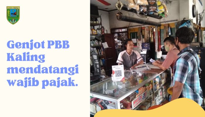 Genjot PBB, Kepala Lingkungan Kel.Kebumen mendatangi wajib pajak